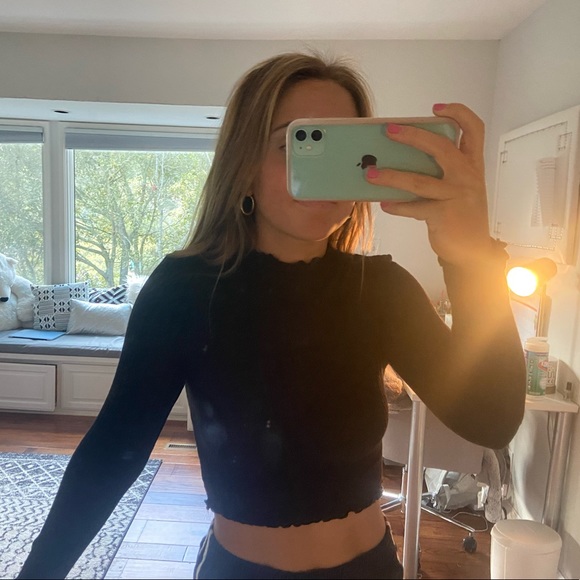 Shein turtleneck - Picture 1 of 2